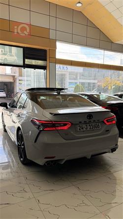 تۆیۆتا کامری